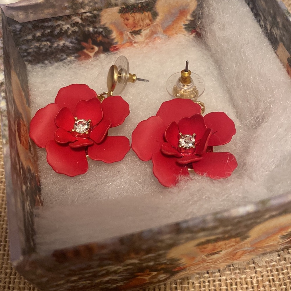 ❤️❤️❤️LOFT OUTLET Soft Touch Flower Red & Gold Earrings